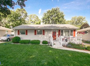 17836 Burnham Ave, Lansing, IL 60438