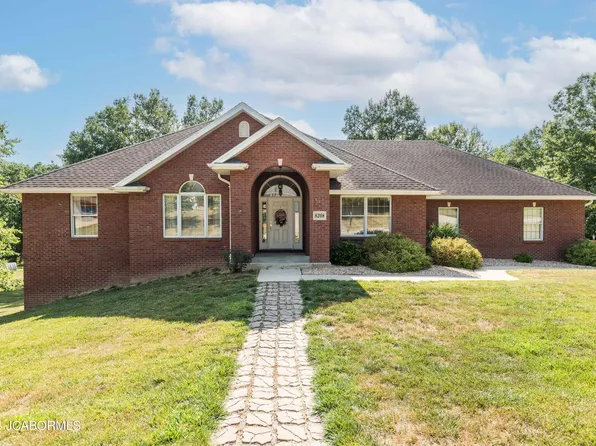 8208 Deer Haven Ct, Jefferson City, MO 65101