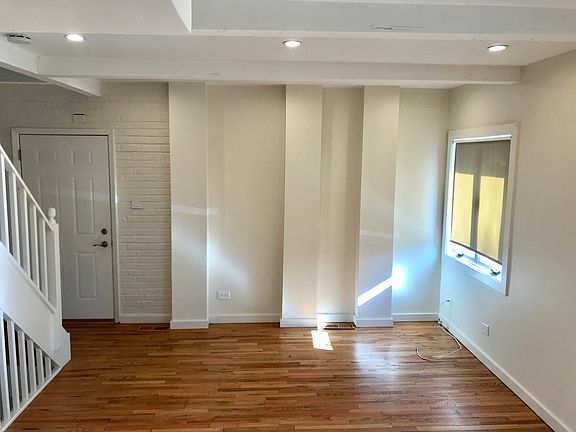 5th image of 1831 N Hudson Ave #D