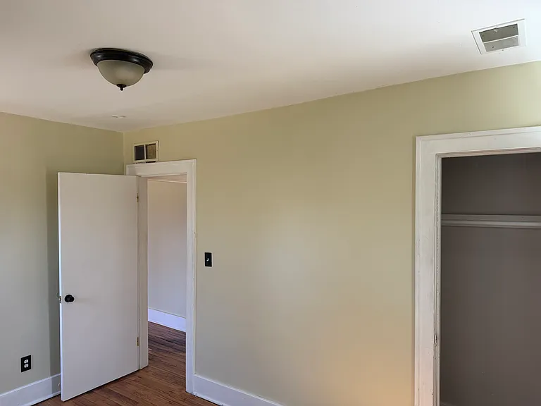 7369 Globe St — Photo 3