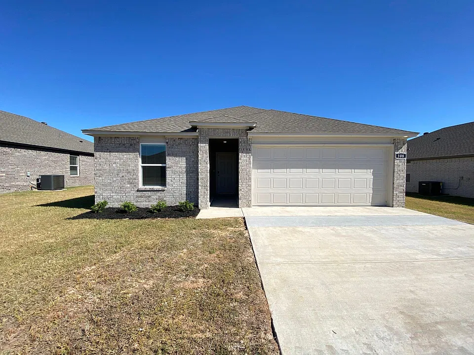 108 Preston Ln