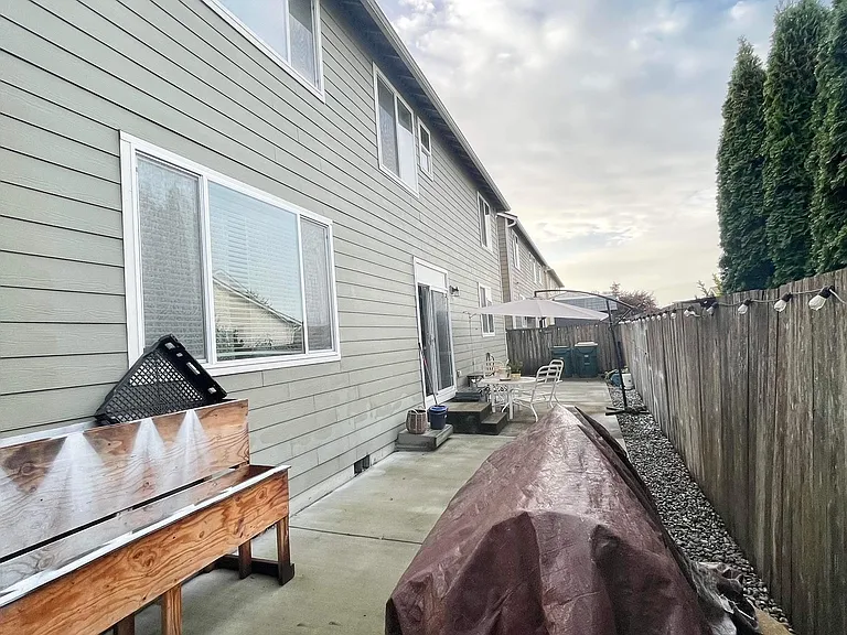 1616 Farina Loop SE — Photo 20