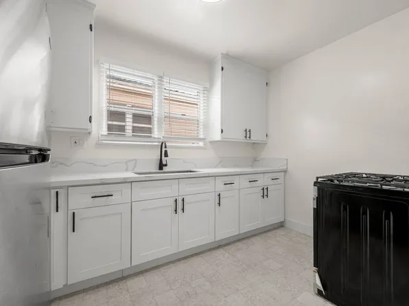 2269 W Adams Blvd #1/2A, Los Angeles, CA 90018