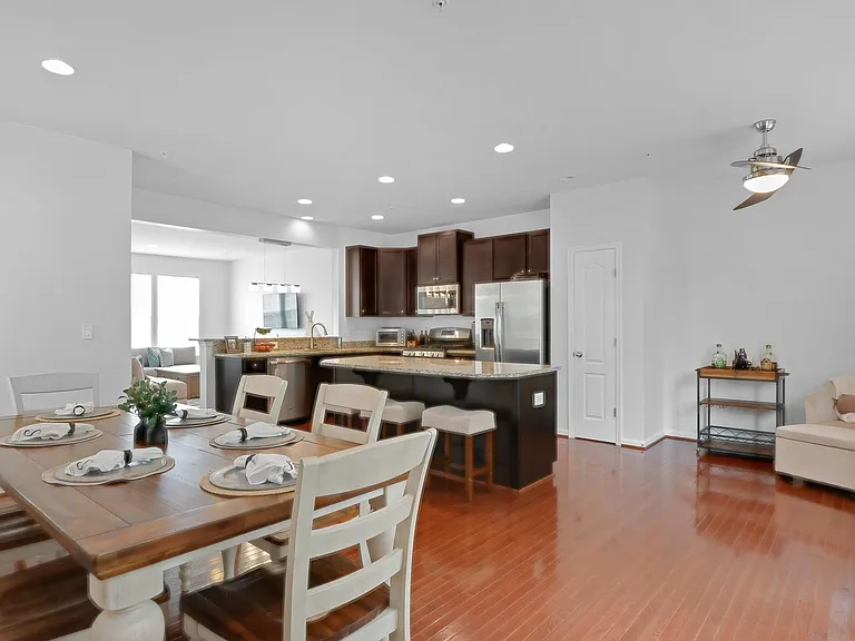 4817 Forest Pines Dr — Photo 14