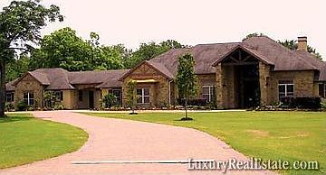 2nd image of 1402 Grand Blf