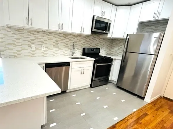 698 10th Avenue image 1 of 13