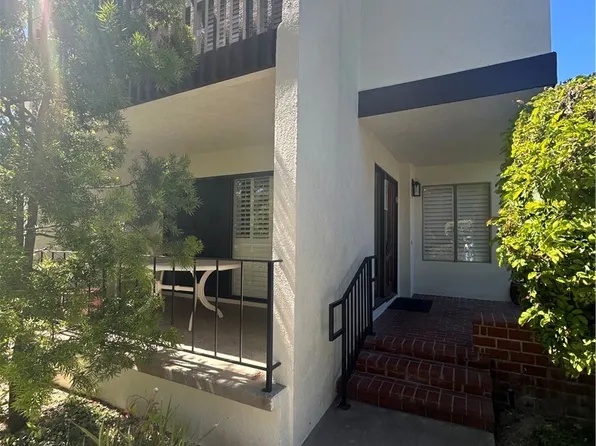 6300 Ridgemar Ct, Rancho Palos Verdes, CA 90275
