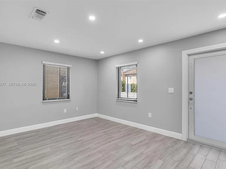 3971 SW 99th Ave — Photo 5