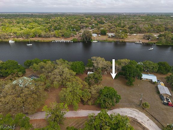 2nd image of 230 Riviera Vista Blvd