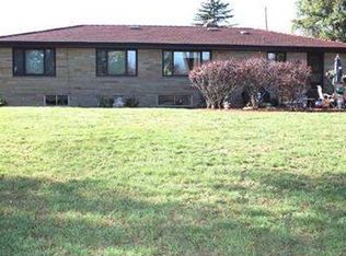 213 Pinecrest Dr, Pittsburgh, PA 15237