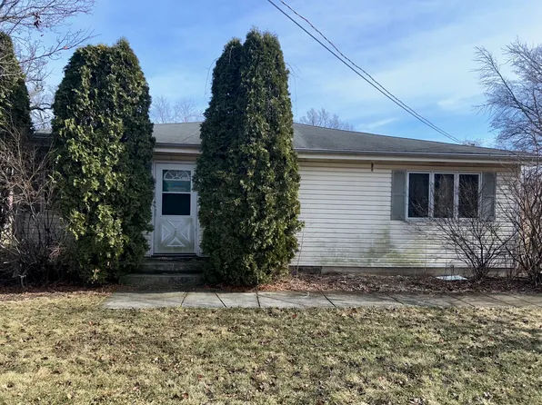 23809 S Ashland Ave, Crete, IL 60417