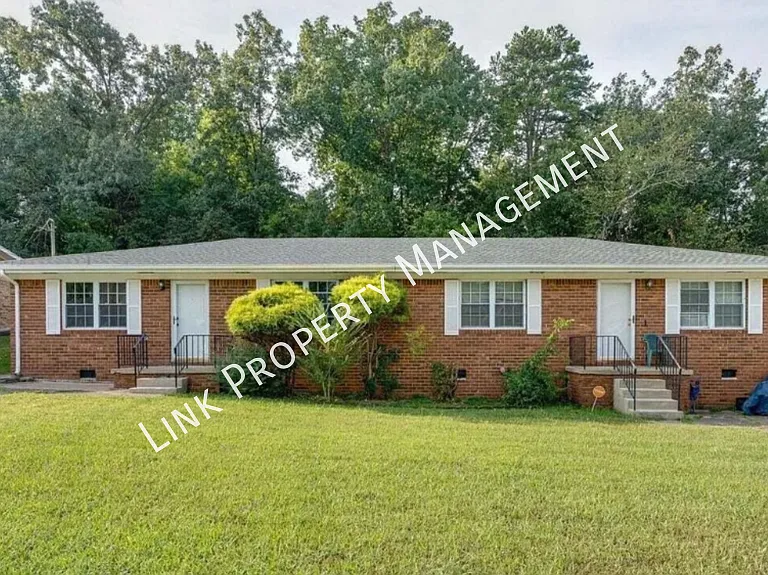 3620 Missionaire Ave — Photo 1