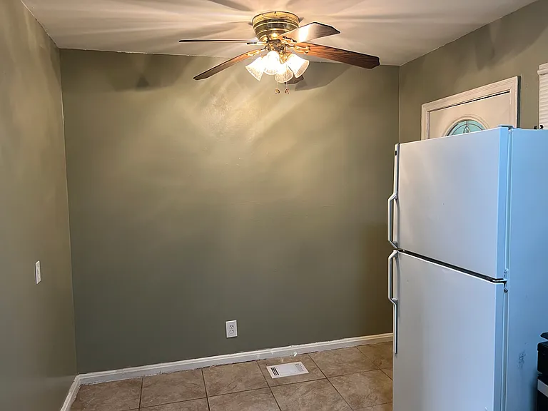 2081 Brewer Blvd SW #1 — Photo 10