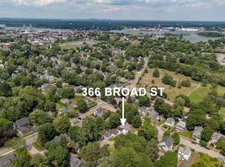 366 Broad St, Portsmouth, NH 03801