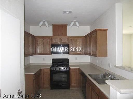 3rd image of 6675 Abruzzi Dr Unit 204