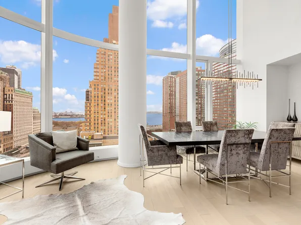 50 West Street New York 14B image 3 of 17
