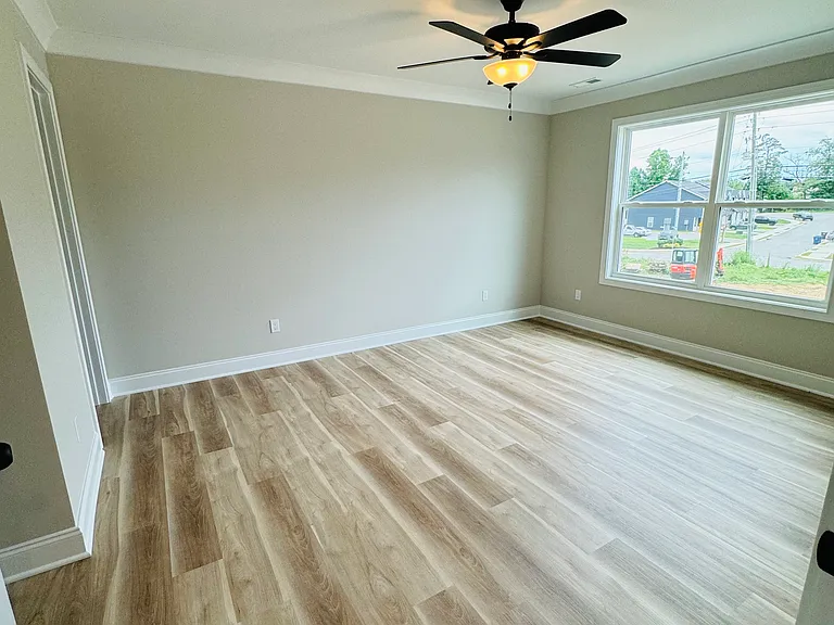 4900 E Emory Rd — Photo 12