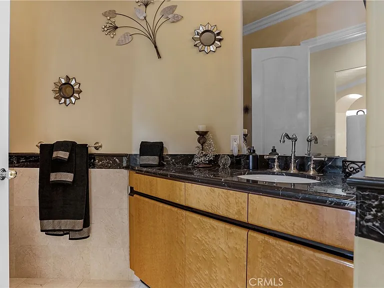 7231 Brandon Ct — Photo 42