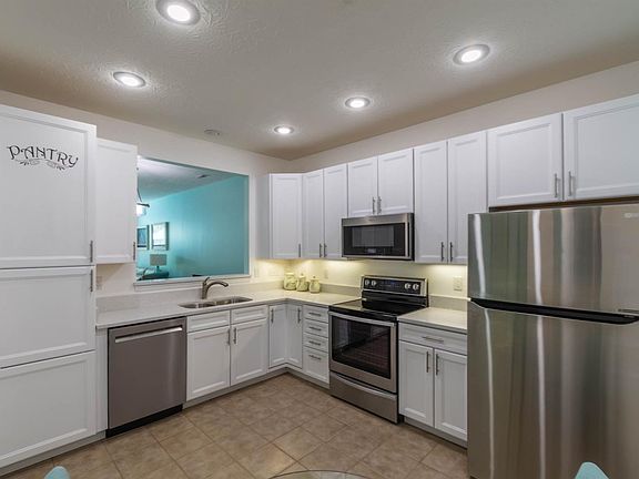 4th image of 1328 Grovesedge Dr