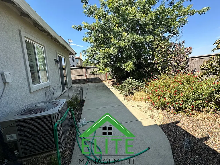 11899 Autumn Sunset Way — Photo 22