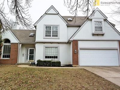 13819 Pembroke Ln, Leawood, KS, 66224