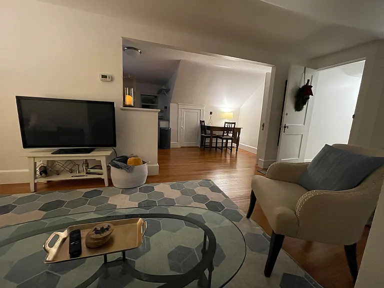 6 Richmond St #B — Photo 13