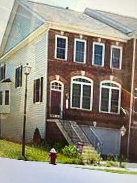 1st image of 21835 Ladyslipper Sq