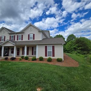 172 Pinewood Ln UNIT 104, Advance, NC, 27006