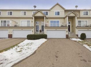 8229 Darcy Ln, Inver Grove Heights, MN 55076