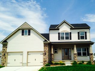 63 Granite Ln, Carneys Point, NJ 08069