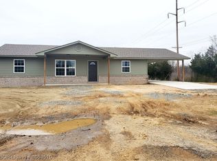 210260 290th St, Poteau, OK 74953
