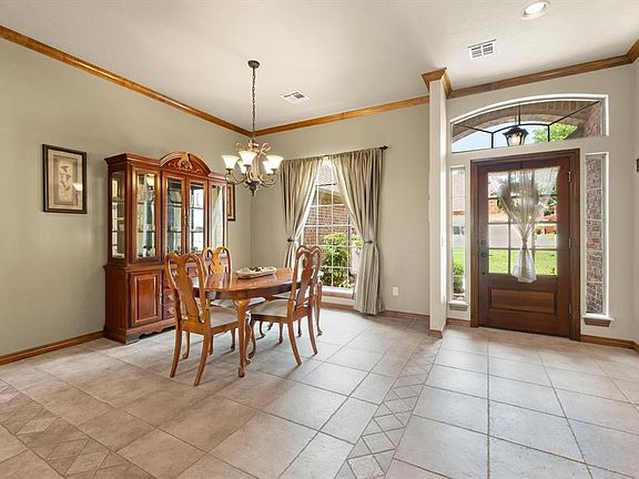 3rd image of 1632 Deer Park Dr