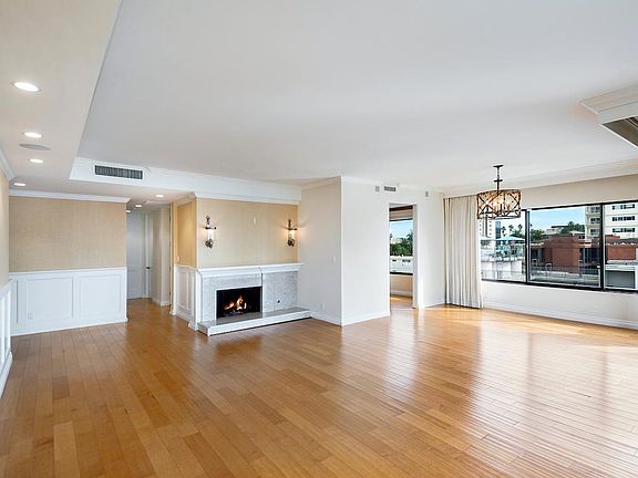 2nd image of 1007 Ocean Ave #Penthouse 2