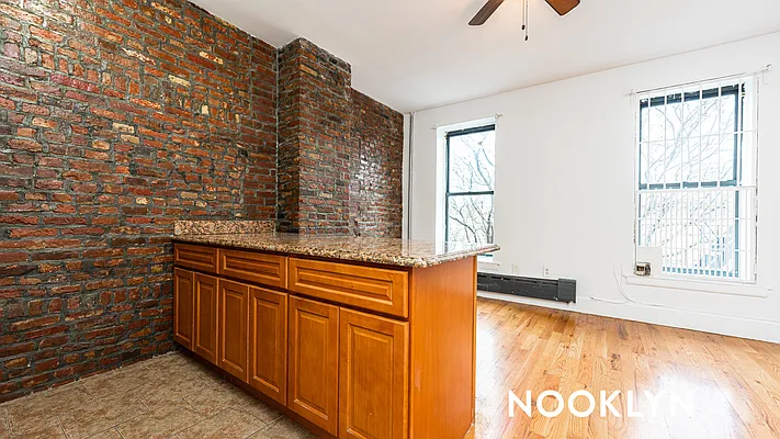 Rented by Nooklyn NYC LLC | media 29