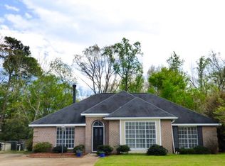 823 Sweet Ridge Rd, Prattville, AL 36066