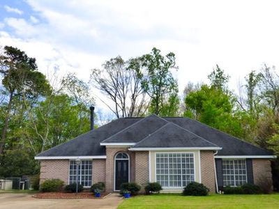 823 Sweet Ridge Rd, Prattville, AL, 36066