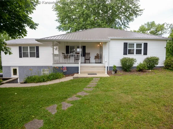 20 Short Dr, Scott Depot, WV 25560