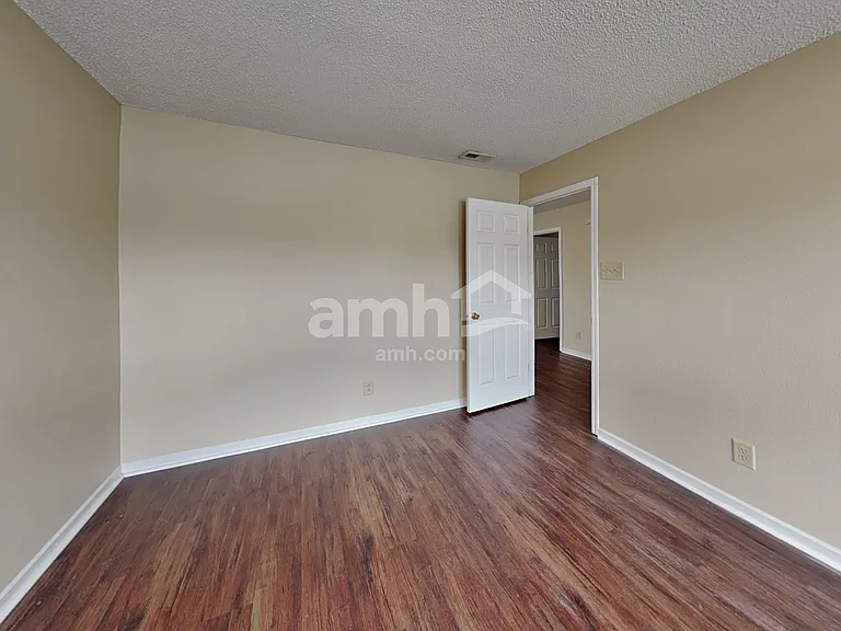 2957 Seasons Dr — Photo 20
