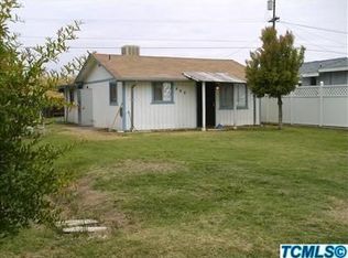 448 S Valencia Blvd, Woodlake, CA 93286