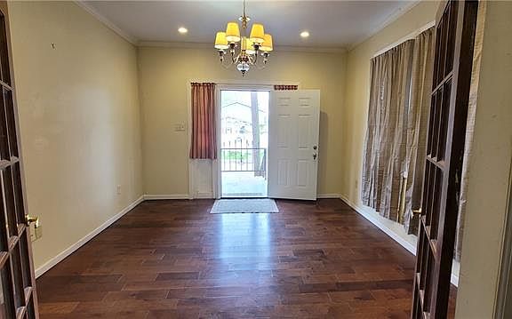 3rd image of 2019 Louisa St