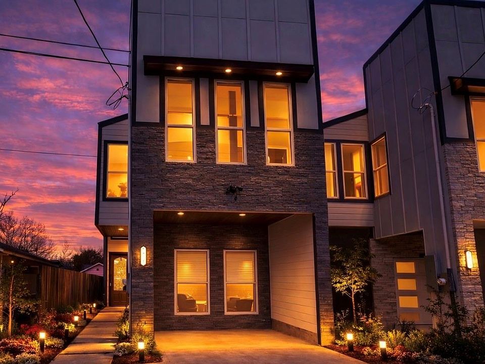 1st image of 7931 Fowlie St