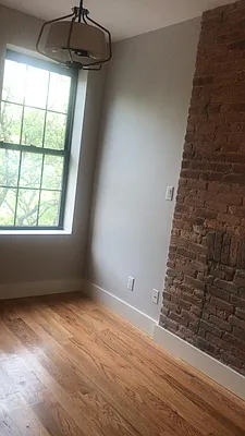 Rented by Evergreen Apartments BK | media 6