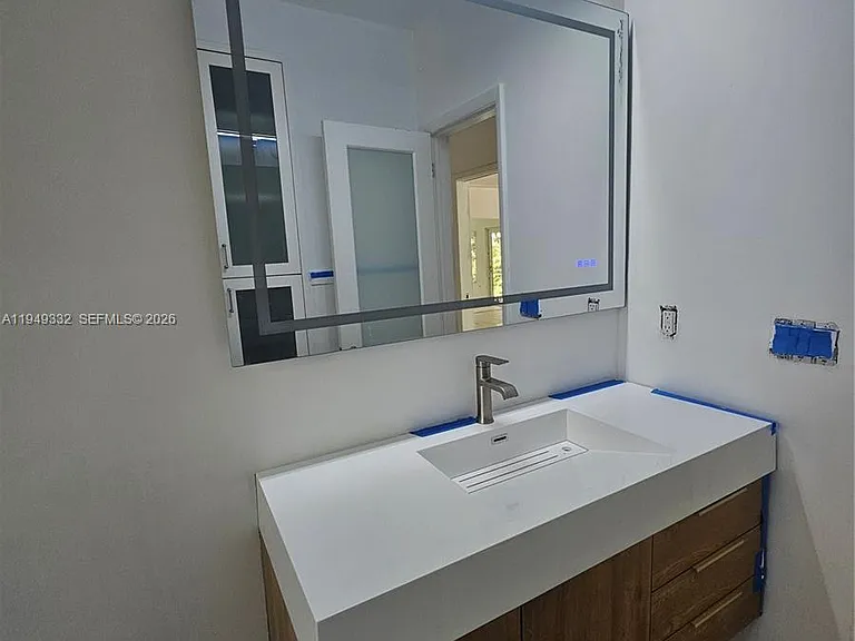 1070 N Shore Dr — Photo 7