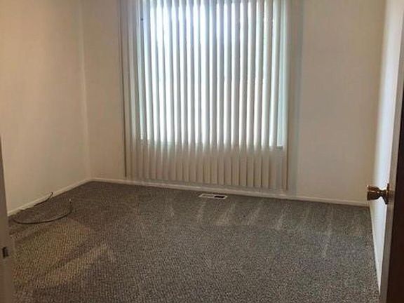 4th image of 37099 Nottingham Dr #9