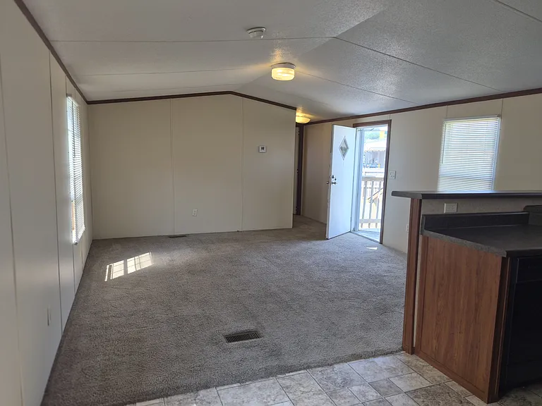 7910 Jacksonville Cutoff Rd — Photo 3