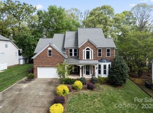 9009 Tayside Ct, Huntersville, NC 28078