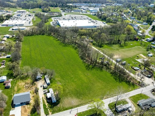 862 N Sandyhook Road, Paoli, IN 47454