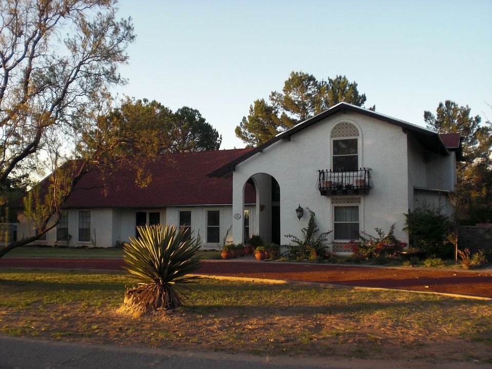 1st image of 721 La Mancha Ct