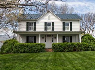 7592 Batesville Rd, Afton, VA 22920