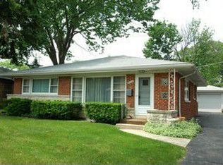 2112 W Sibley St, Park Ridge, IL 60068